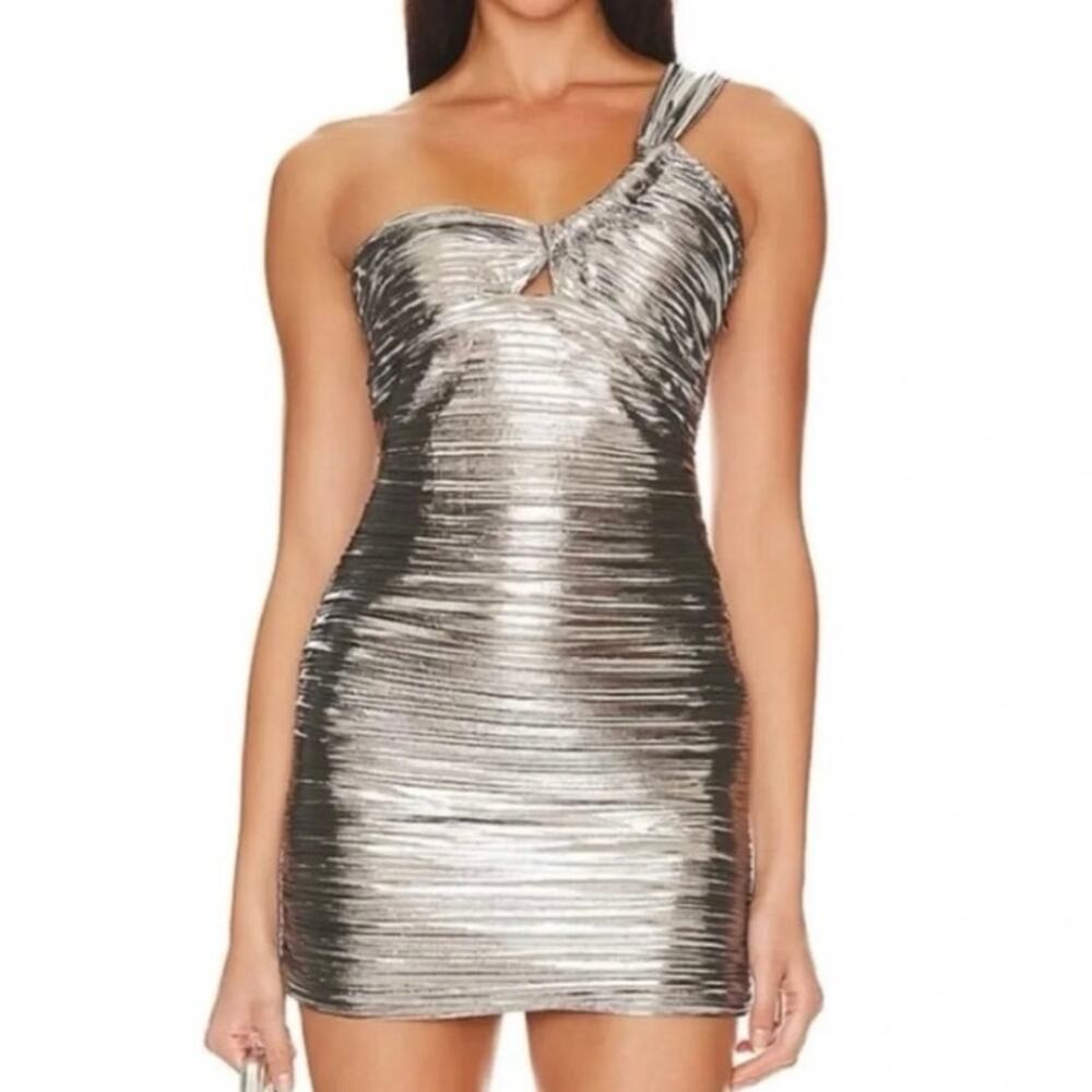 ASTR THE LABEL Revolve Golda Silver Metallic Ruched One-Shoulder Mini Dress - XS - Picture 1 of 5